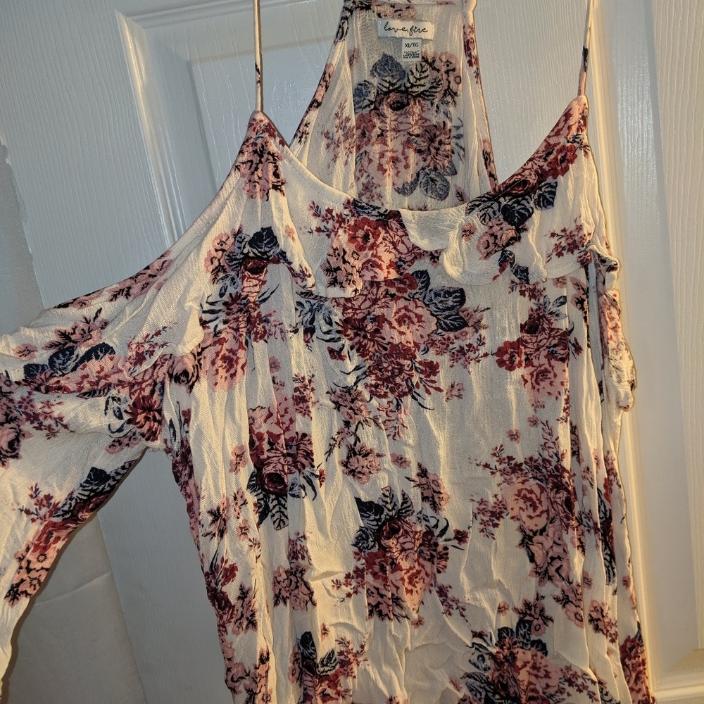 Floral cold shoulder top